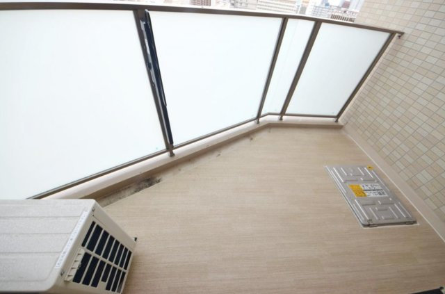 ONE ROOF RESIDENCE KIBA EAST（ワンルーフレジデンス木場　イースト）のバルコニー