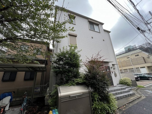 リスティガーデン白山の外観