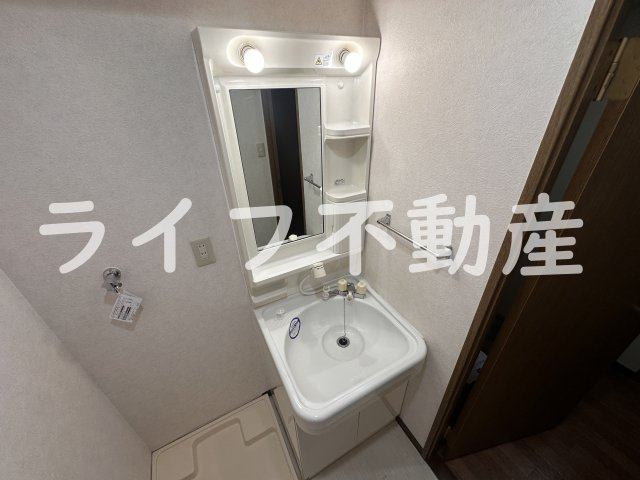 ピスケス花園の独立洗面台