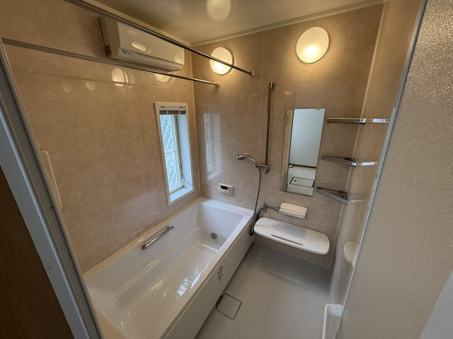 船場西貸家の浴室