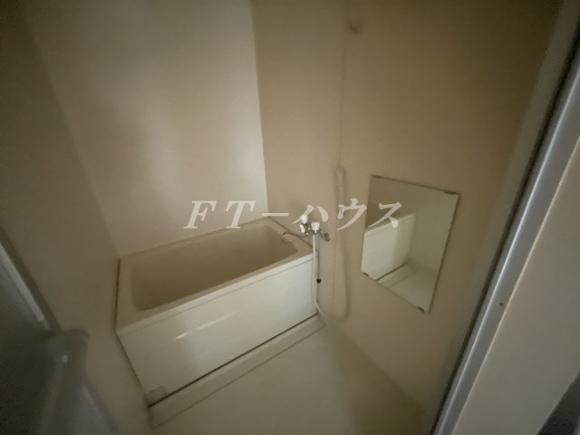 マンションカオルの浴室