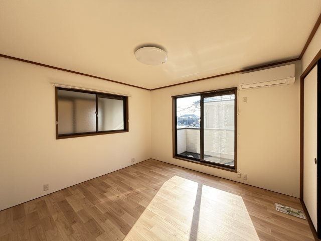 オークシティBの洋室