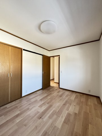 オークシティBの洋室