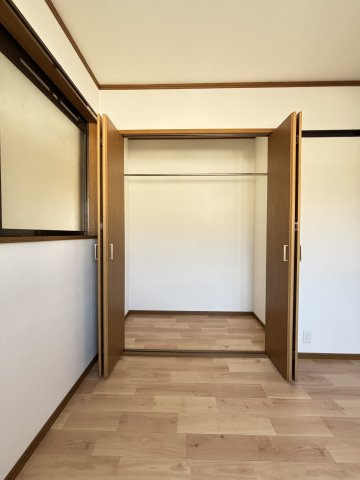 オークシティBの洋室