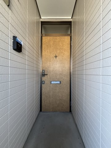 オークシティBの玄関