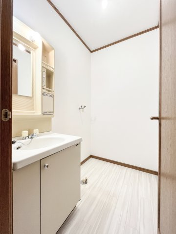 オークシティBの洋室