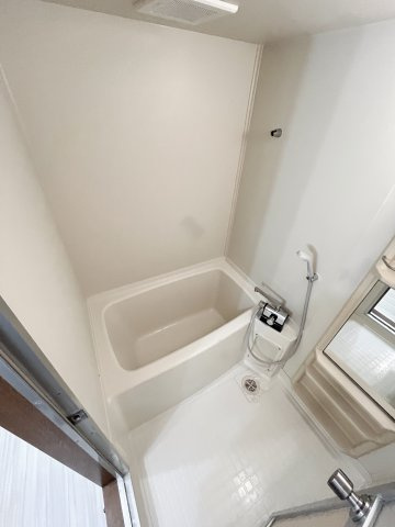 オークシティBの浴室