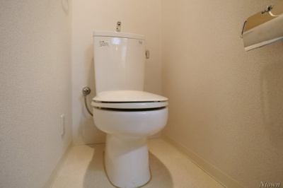 【トイレ】 | プレサンス栄メディパーク | シンプルで使いやすいトイレです