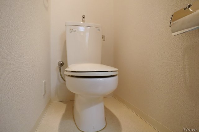 【トイレ】 | プレサンス栄メディパーク | シンプルで使いやすいトイレです