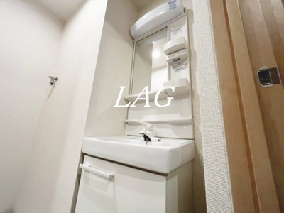 【洗面所】 | サンライズ墨田 | 洗面台です。