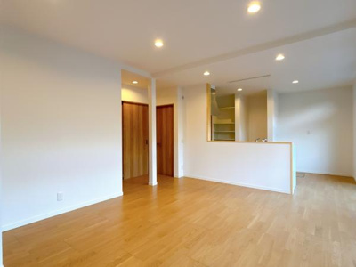 【居間・リビング】 | 光市中央6丁目戸建