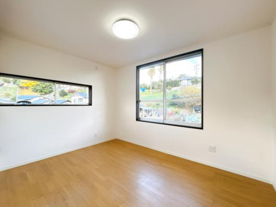 【洋室】 | 光市中央6丁目戸建 | 2階6帖洋室