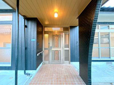 【玄関】 | 光市中央6丁目戸建