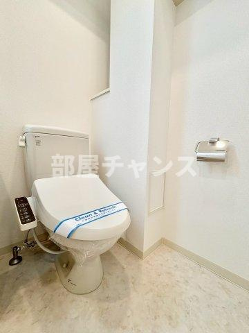 レジディア鶴舞のトイレ|ゆったりとした空間のトイレです