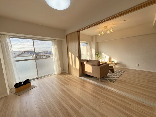 日商岩井西新井マンションの洋室|洋室