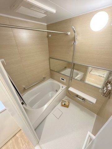 日商岩井西新井マンションの浴室|バスルーム