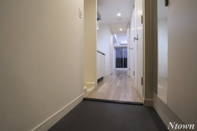 【玄関】 | プレサンスTHE久屋大通レジェンド | ゆったりとした玄関です