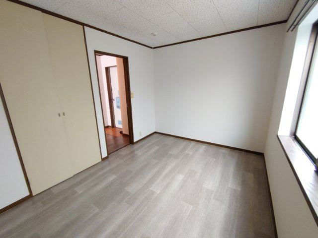 【洋室】 | メゾンスガ