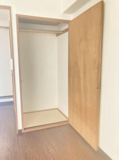 大きな収納でお部屋スッキリ★