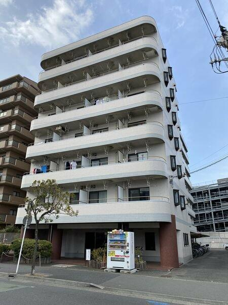 平塚市天沼のマンションの画像