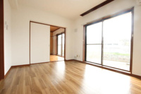 ６.２帖の明るい洋室です！