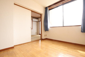 明るい洋室です！
