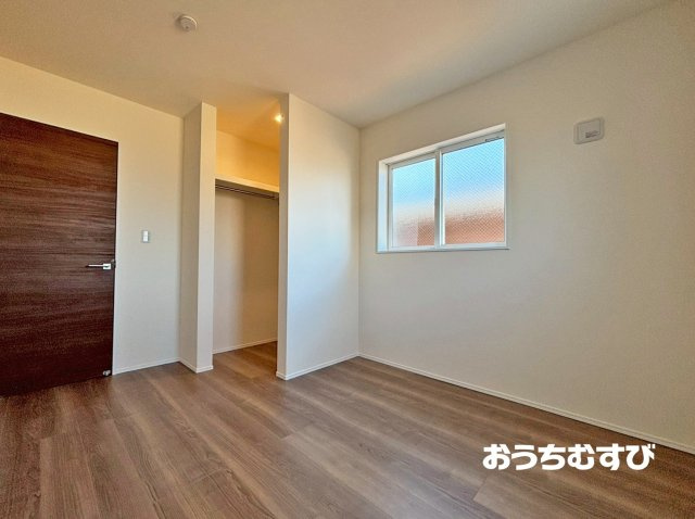 守山区笹ヶ根3丁目 (全3棟)の洋室