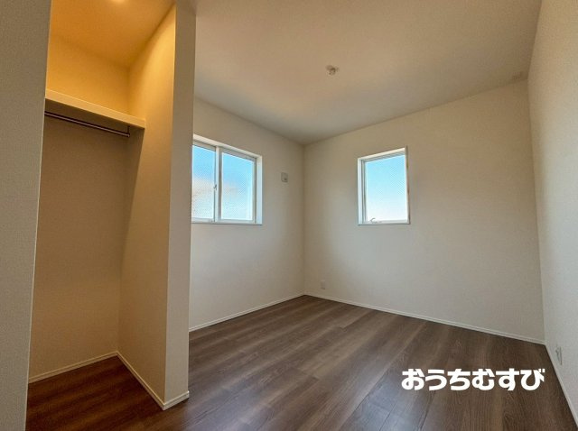 守山区笹ヶ根3丁目 (全3棟)の洋室