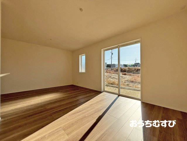 守山区笹ヶ根3丁目 (全3棟)の居間・リビング