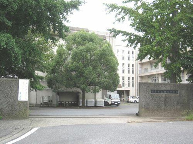 市原市立姉崎中学校まで1732m