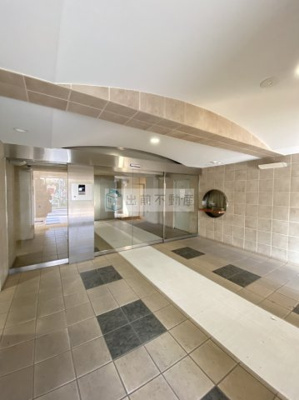 【ロビー】 | ワールドパレス椎名町ビシーム