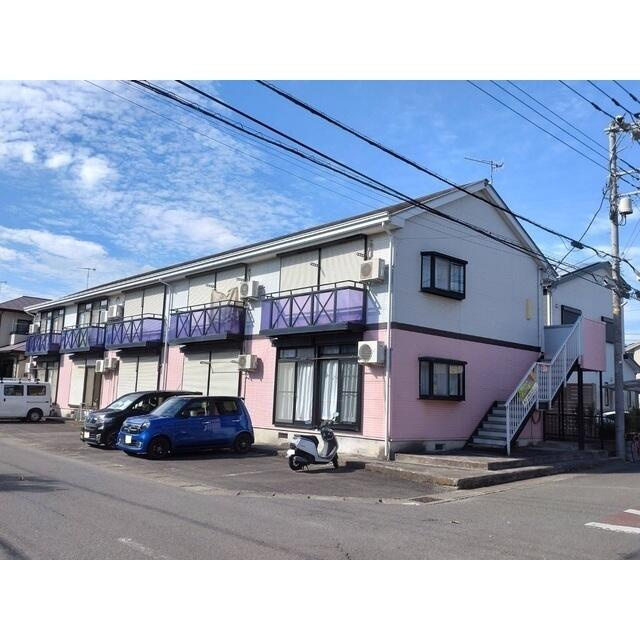 伊勢原市東成瀬のアパートの画像