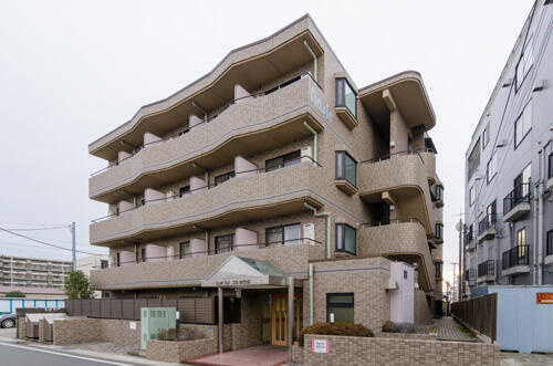 伊勢原市桜台３丁目のマンションの画像