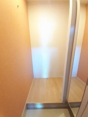 【玄関】 | ミニオン　パーク　リア | 毎日通る玄関はこちらです