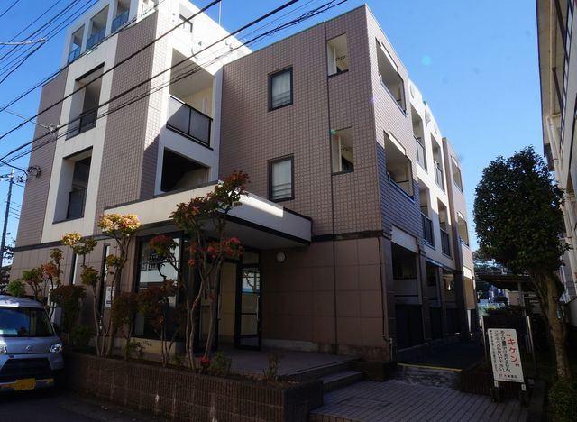 コモドパークハウス