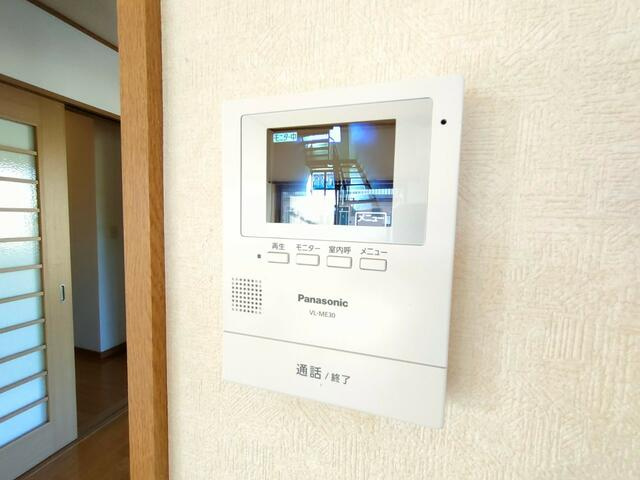 モニター付きインターホン完備