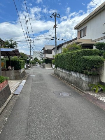 上野町の前面道路含む現地写真