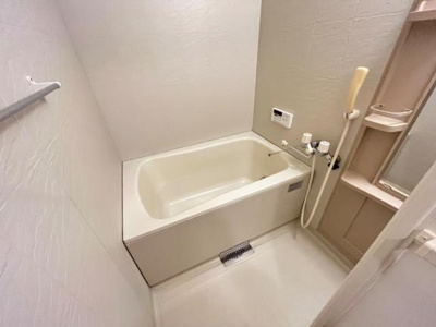 【浴室】 | ロイヤルガーデン | バス