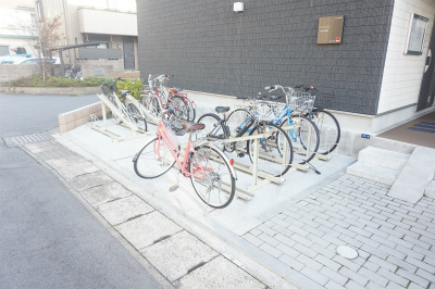 リブリ・道場北の駐車場