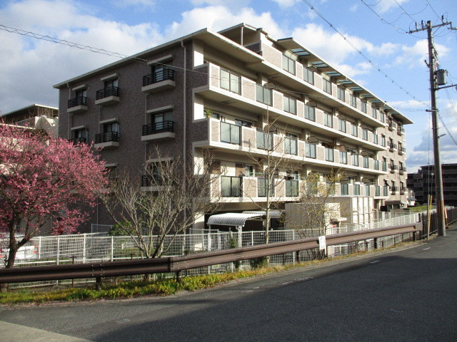 チサンマンション斑鳩1番館の外観