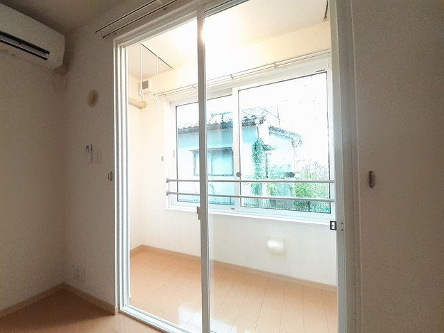 ヴィー・ボヌールのその他