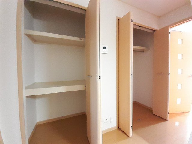 ヴィー・ボヌールの収納|ちょっとした収納スペースも充実しています