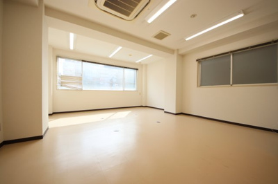 【内装】 | 54ヤングビル