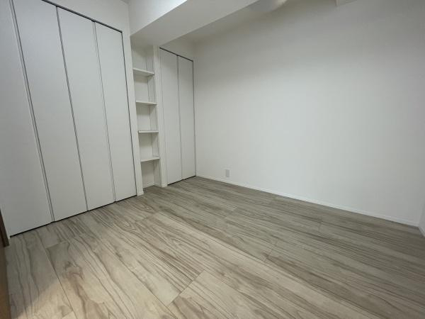 【洋室】 | ローズハイツ武蔵小杉 | 日当たりが良く気持ちの良い居室です♪