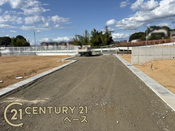 桜井市大字上之庄の売地の前面道路含む現地写真|■現地撮影写真■お気軽にお問い合わせくださいませ！