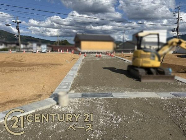 桜井市大字上之庄の売地の前面道路含む現地写真|■現地撮影写真■お気軽にお問い合わせくださいませ！