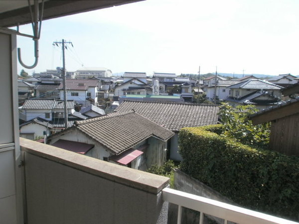 【バルコニー】 | ハイツ・アンビジョン