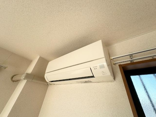 【設備】 | サンシャイン・ＫＡＴＳＵＴＡ | エアコン