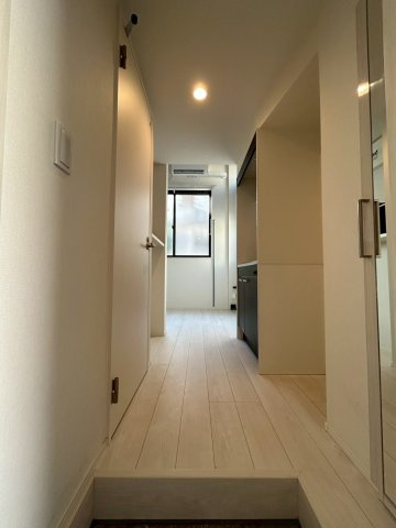 【玄関】 | Maison Fleur 氷川台