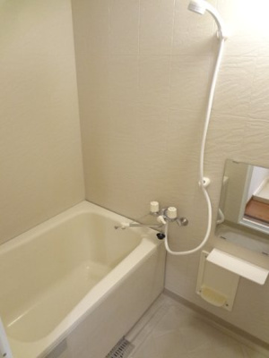 【浴室】 | エスポアールシラキⅡ